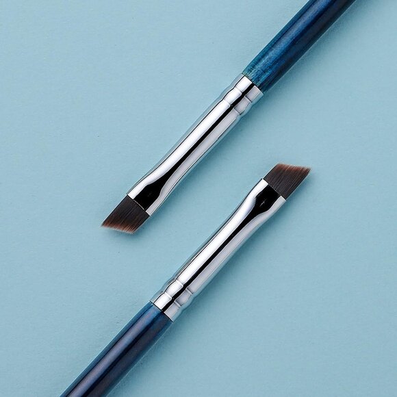 🆕 Makeup Eyeliner Brush Precision Premium Quality  Cruelty Synthetic Bristles - Picture 7 of 7